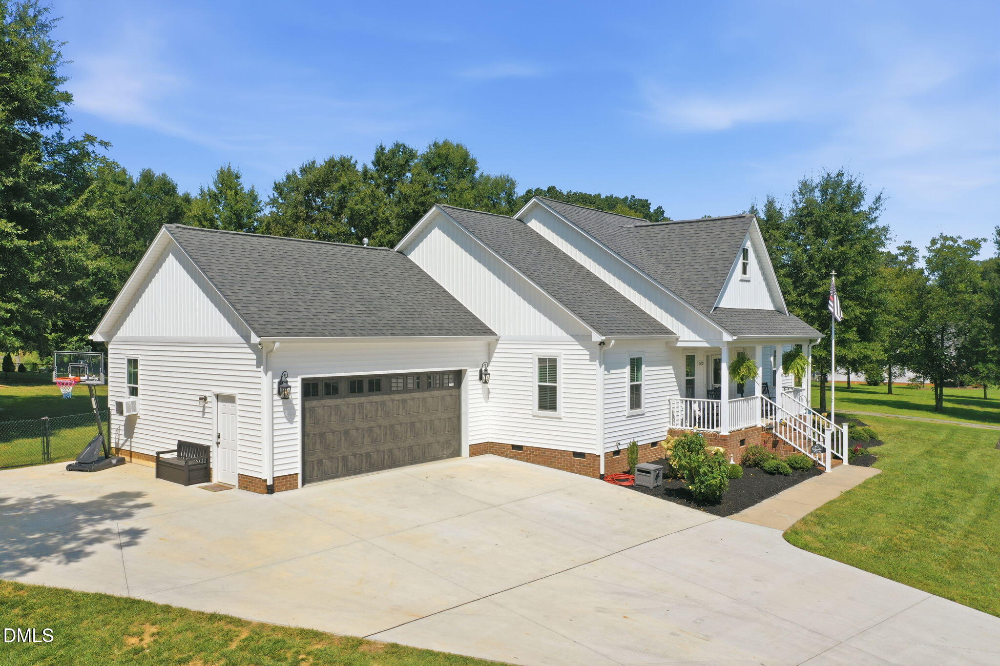 3632 Warfield Road Graham, NC 27253 - Photo 32 of 40 Front Exterior - Left side