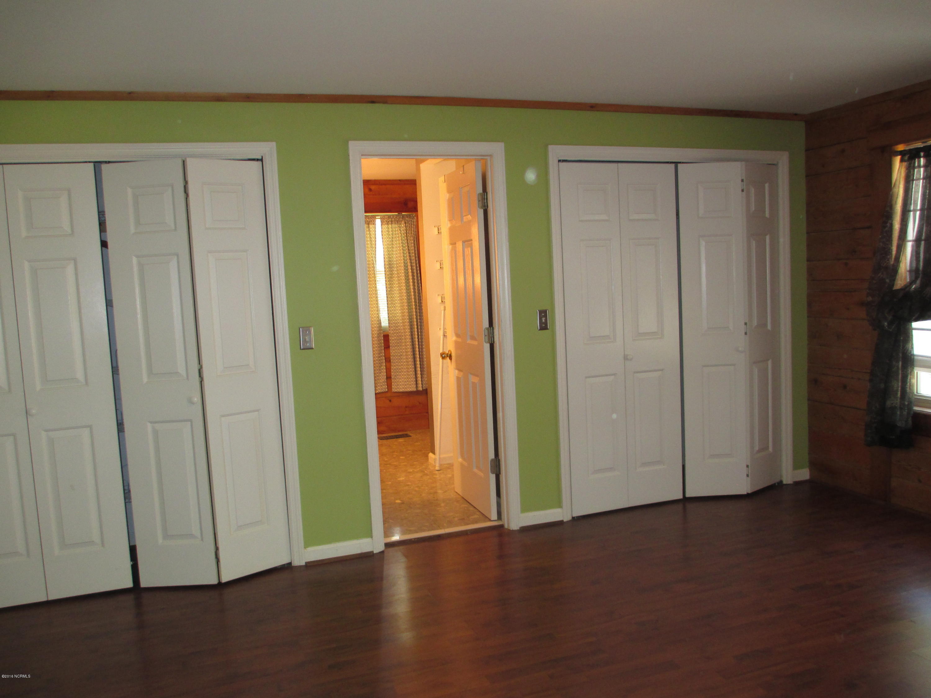 100 West Pointe Road Rocky Point, NC 28457 - Photo 15 of 26 mst his /her closets