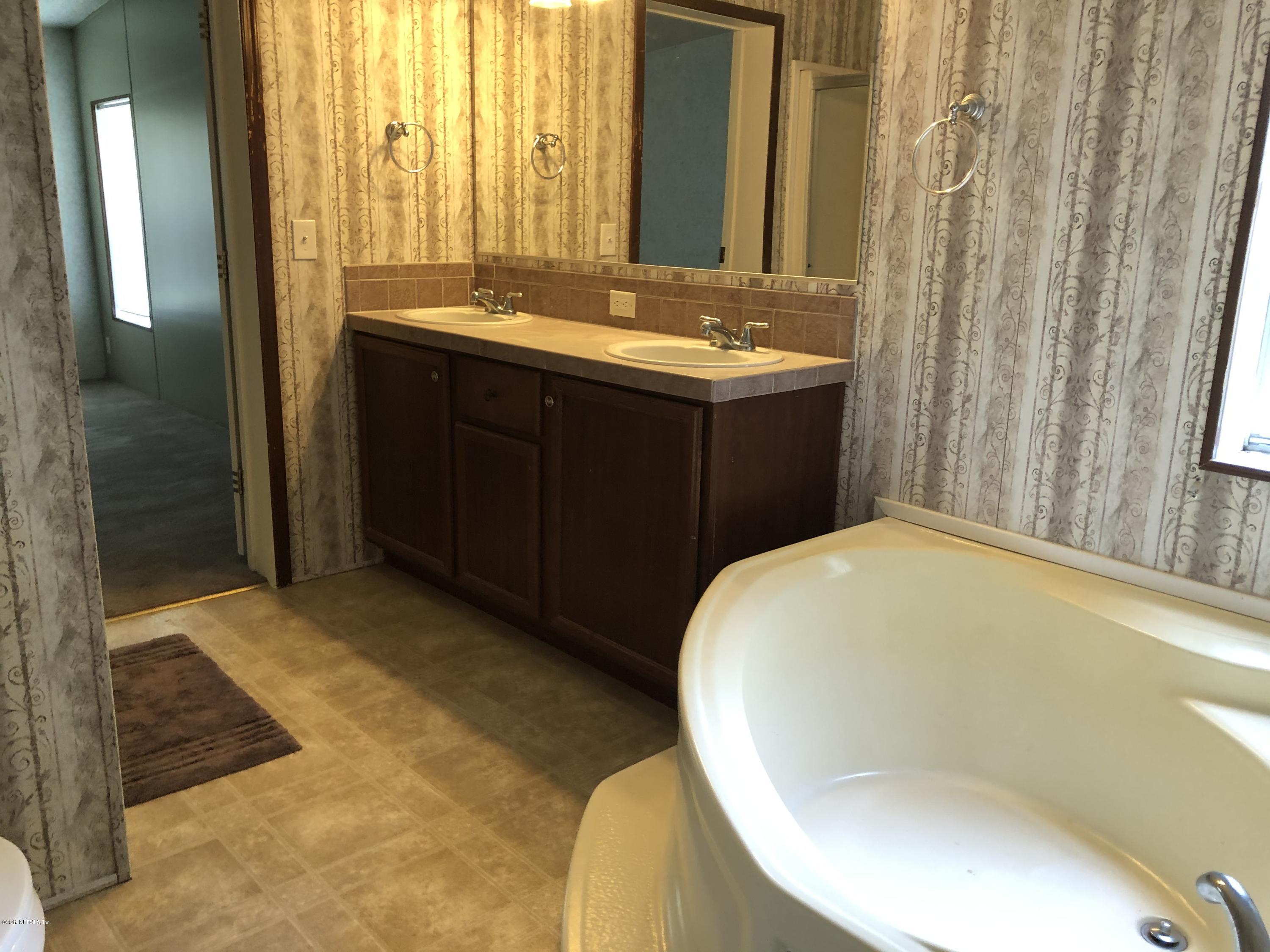44394 Caulkins Road Callahan, FL 32011 - Photo 11 of 20 IMG_4057