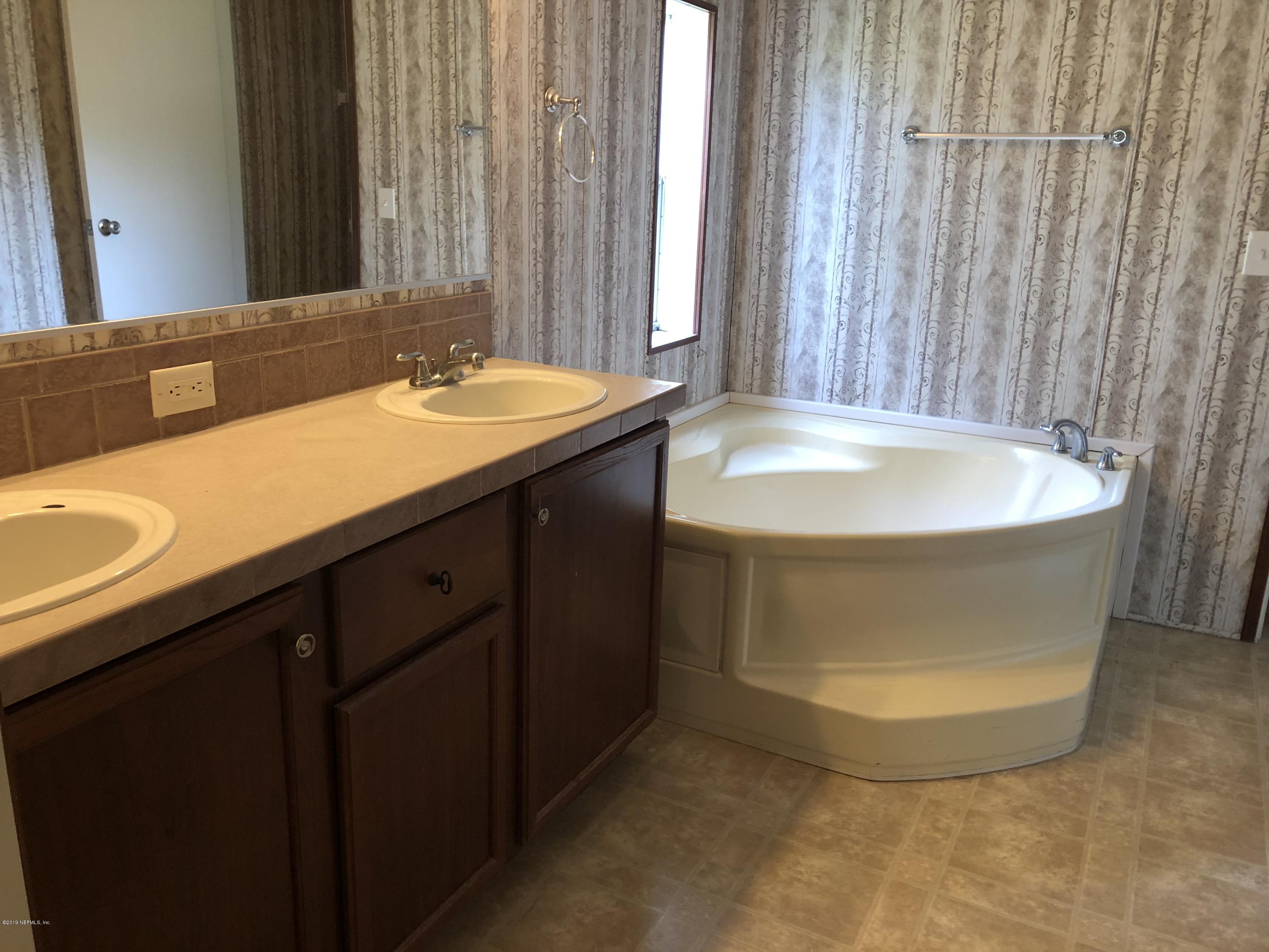 44394 Caulkins Road Callahan, FL 32011 - Photo 10 of 20 IMG_4052
