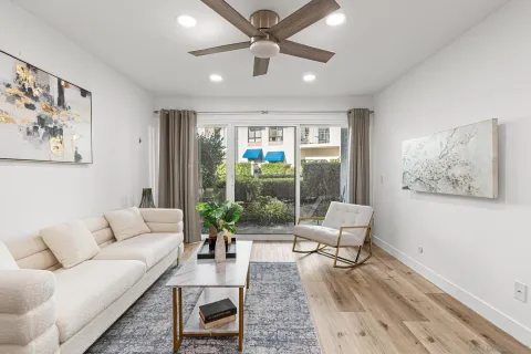 $659,000 | 8308 Regents Road, Unit 1F, San Diego, CA 92122