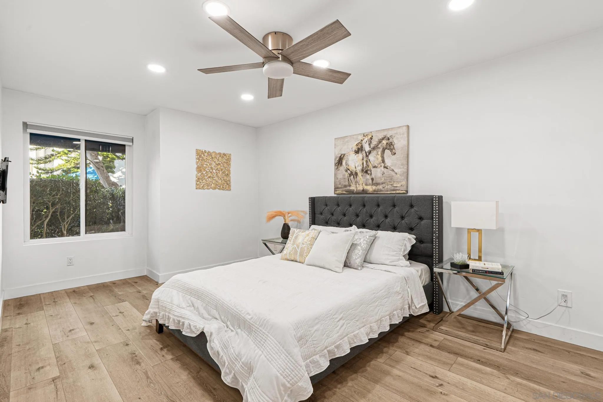 8308 Regents Road, Unit 1F San Diego, CA 92122 - Photo 10 of 20