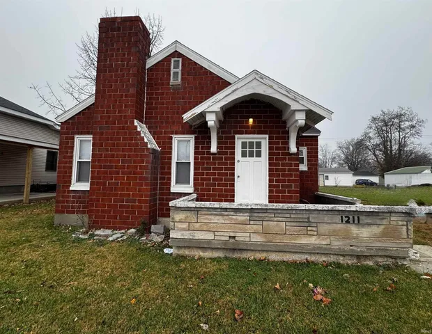 $145,000 | 1211 West Main Street, Mitchell, IN 47446