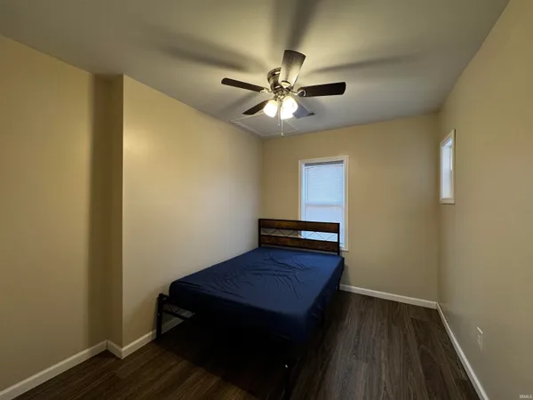 $145,000 | 1211 West Main Street, Mitchell, IN 47446