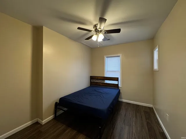 $145,000 | 1211 West Main Street, Mitchell, IN 47446