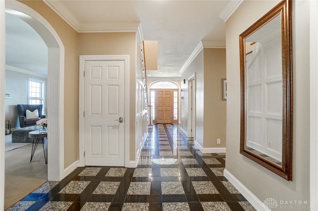 2111 Beaver Valley Road Dayton, OH 45434 - Photo 10 of 95