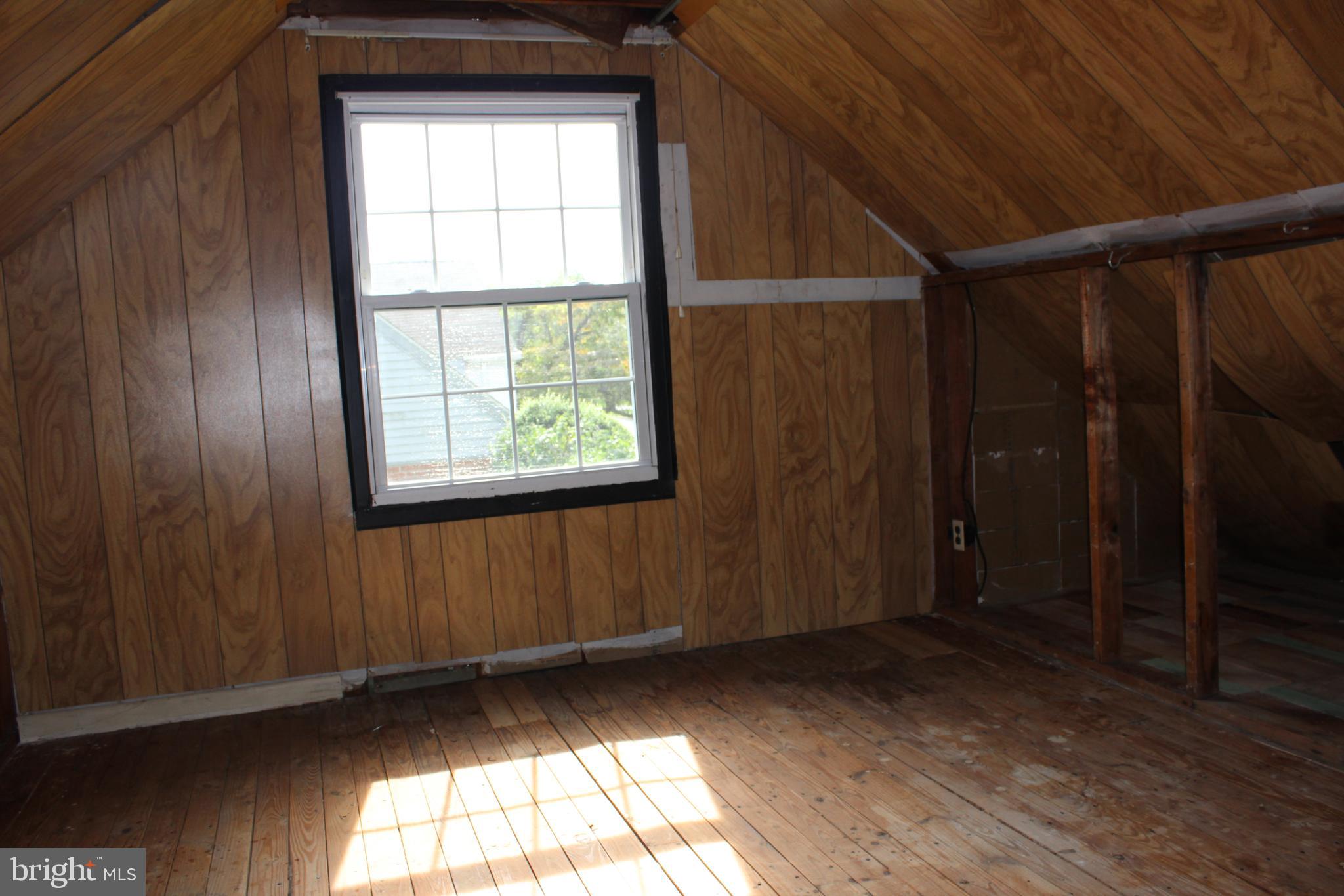 806 East Cathedral Road Philadelphia, PA 19128 - Photo 11 of 16 Gallery Image 11