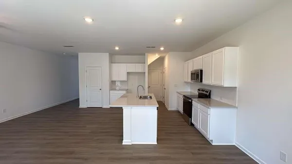 $2,100 | 5443 Allegro Lane, Flowery Branch, GA 30542