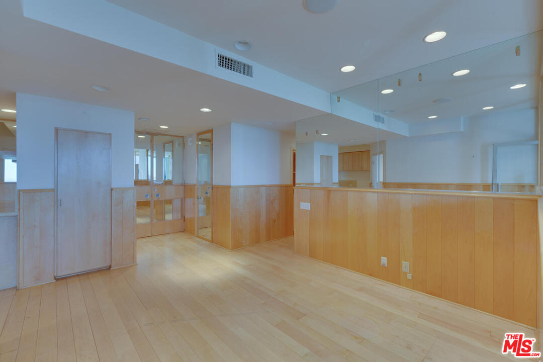 9255 Doheny Road, Unit 902 West Hollywood, CA 90069 - Photo 29 of 47 a view of an empty room