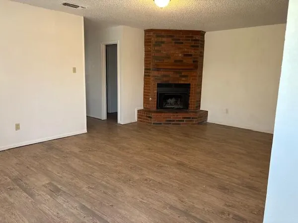 $895 | 7507 Avenue West, Unit A, Lubbock, TX 79423