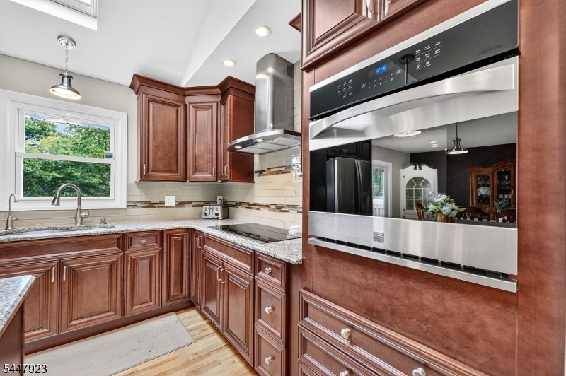 5 Grouse Road Hillsborough, NJ 08844 - Photo 11 of 37 Gallery Image 11