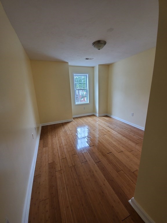 46 B Reed Street Worcester, MA 01602 - Photo 18 of 42 Gallery Image 18