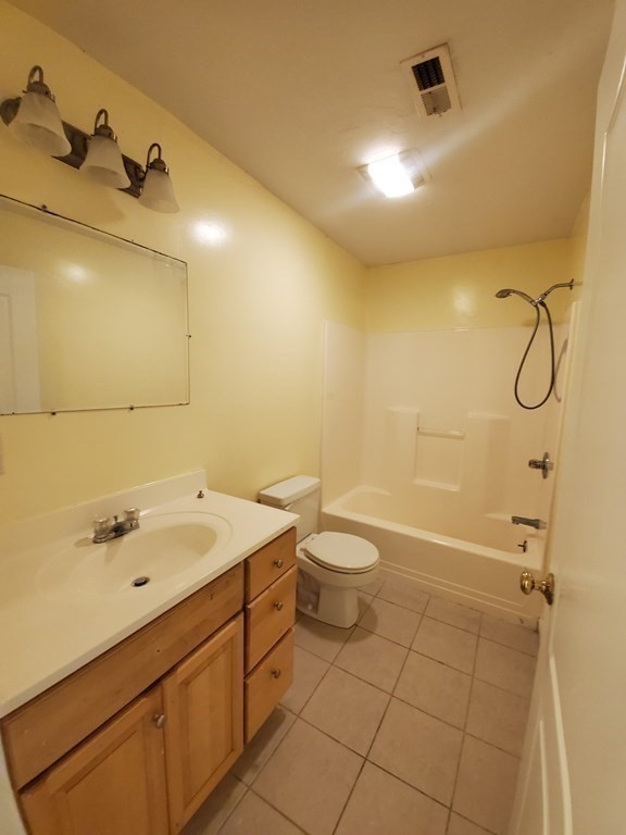 46 B Reed Street Worcester, MA 01602 - Photo 20 of 42 Gallery Image 20