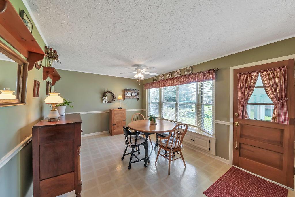 237 Cherrington Road Westerville, OH 43081 - Photo 12 of 29 Gallery Image 12