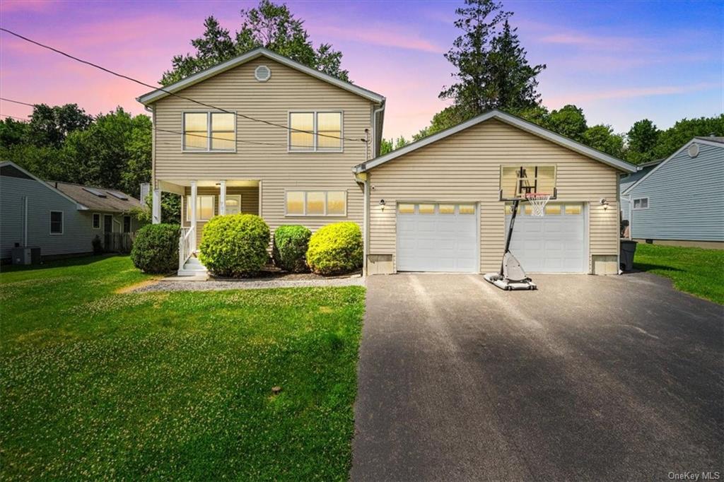 760 Locksley Road Yorktown Heights, NY 10598 - Photo 1 of 19