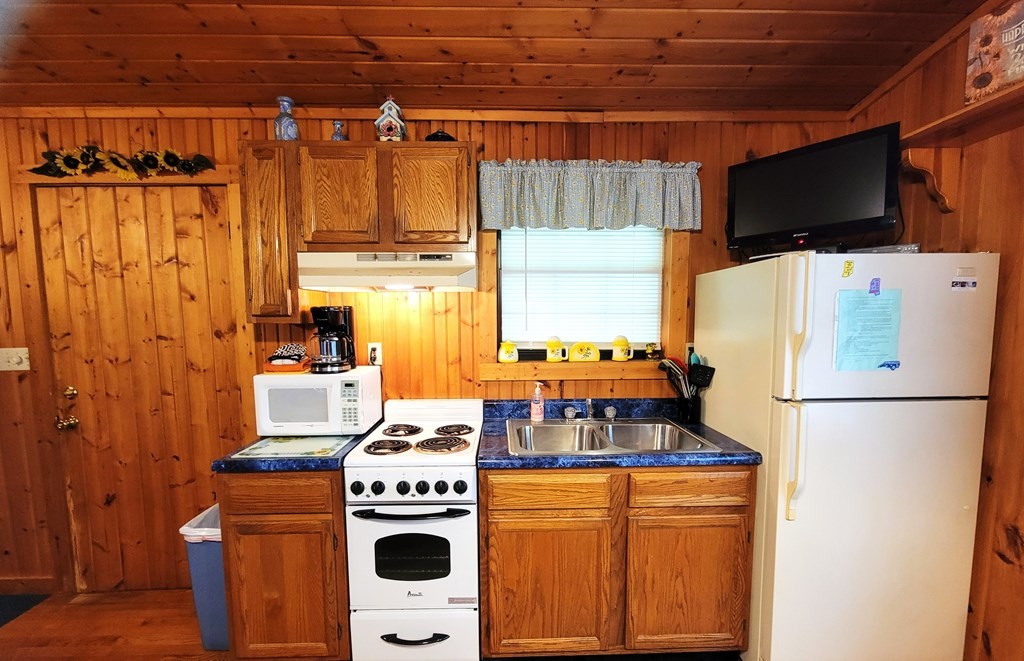 3786 Thomas Cross Road Sevierville, TN 37876 - Photo 42 of 70 Gallery Image 42