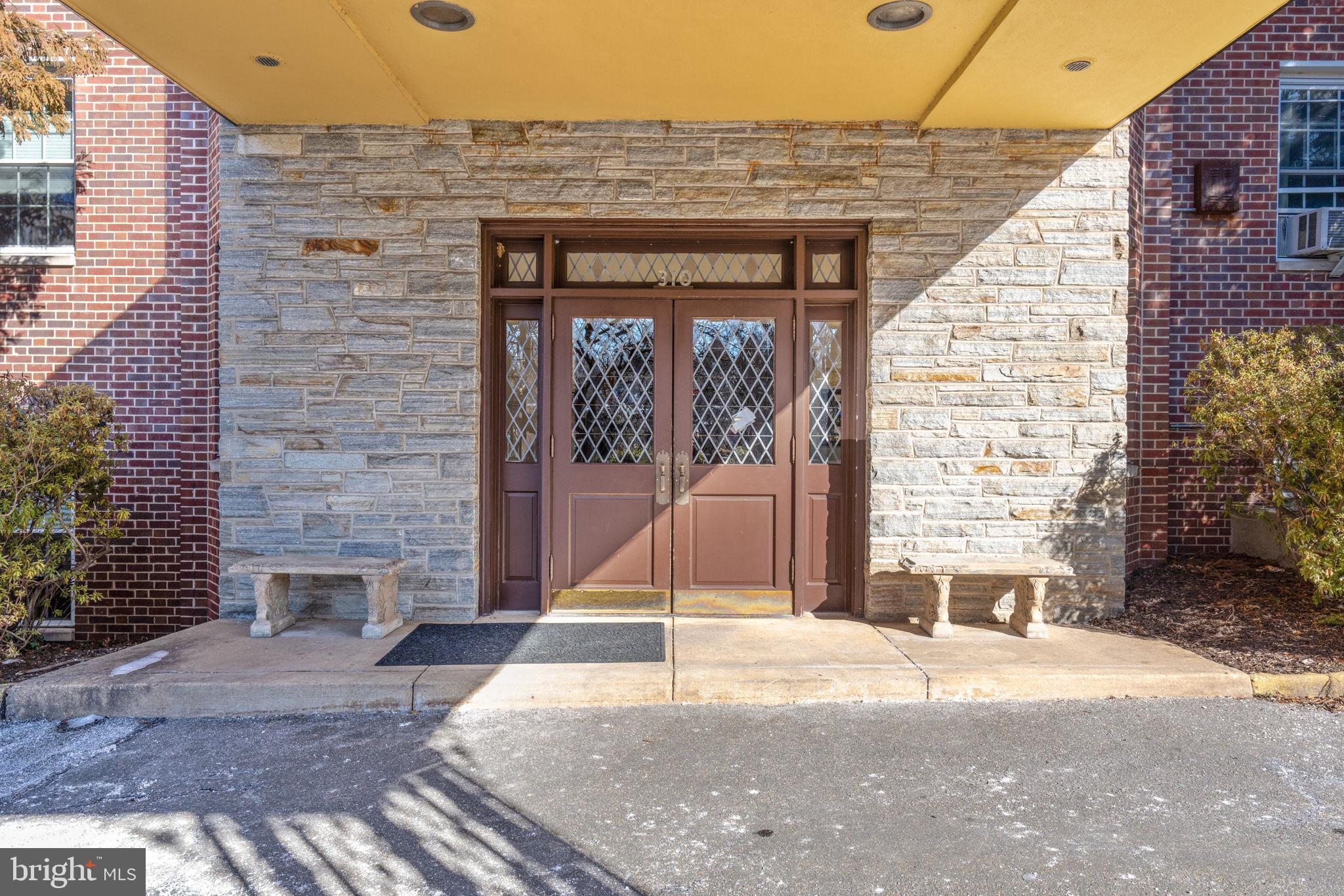 310 Ridgemede Road, Unit 302 Baltimore, MD 21210 - Photo 5 of 29