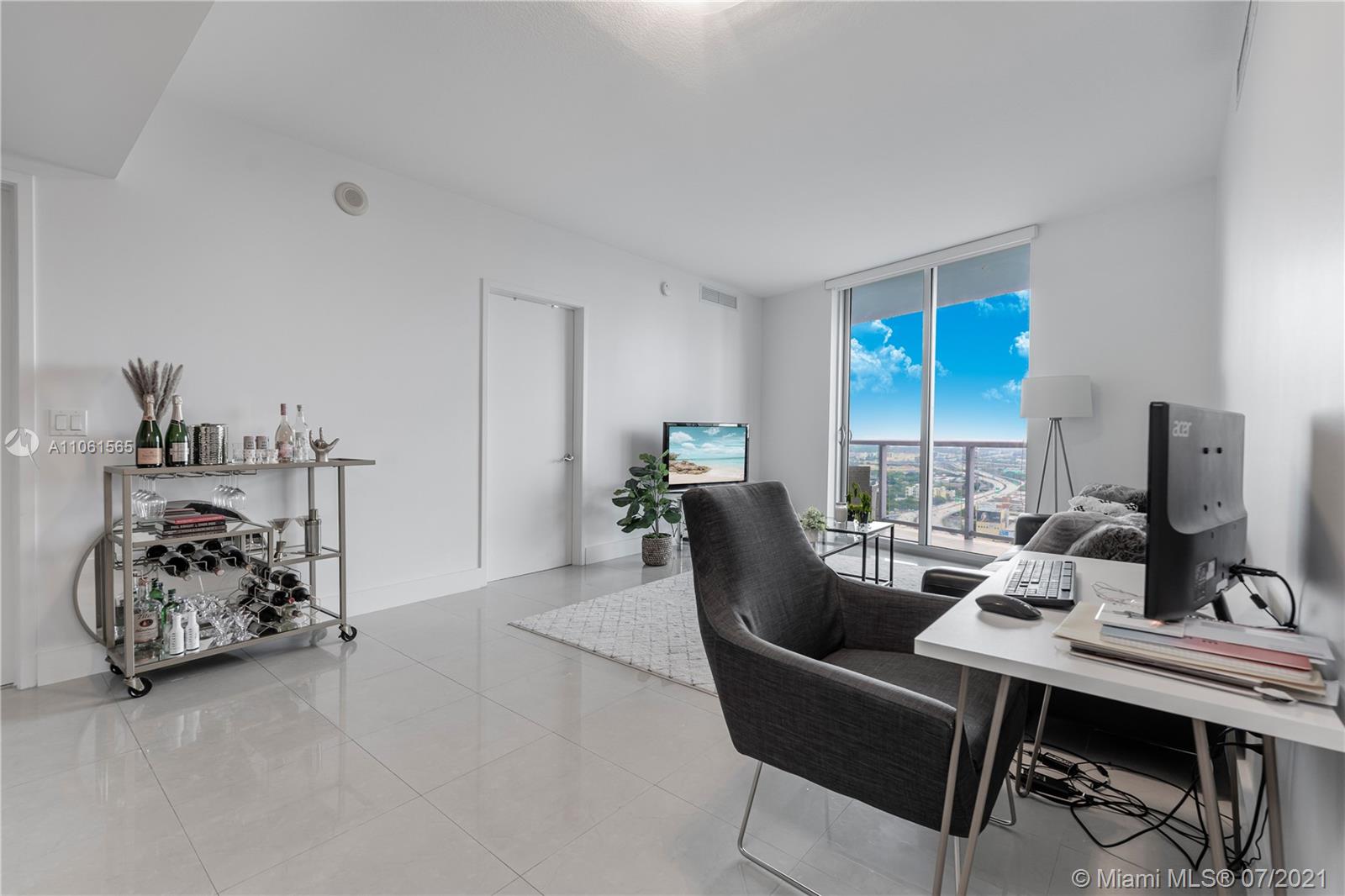 185 Southwest 7th Street, Unit 3909 Miami, FL 33130 - Photo 20 of 39