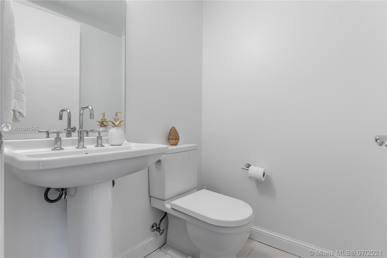 185 Southwest 7th Street, Unit 3909 Miami, FL 33130 - Photo 21 of 39