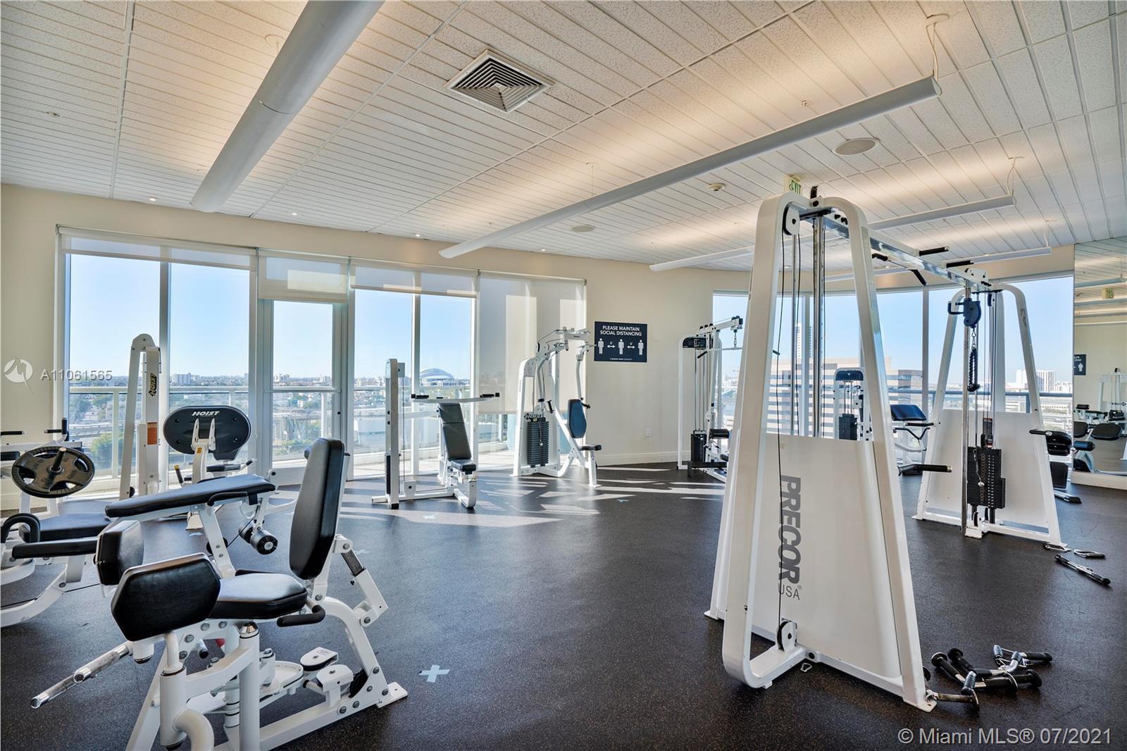 185 Southwest 7th Street, Unit 3909 Miami, FL 33130 - Photo 28 of 39
