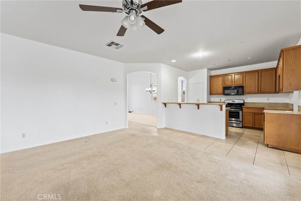 8751 Metta Circle Riverside, CA 92503 - Photo 14 of 44
