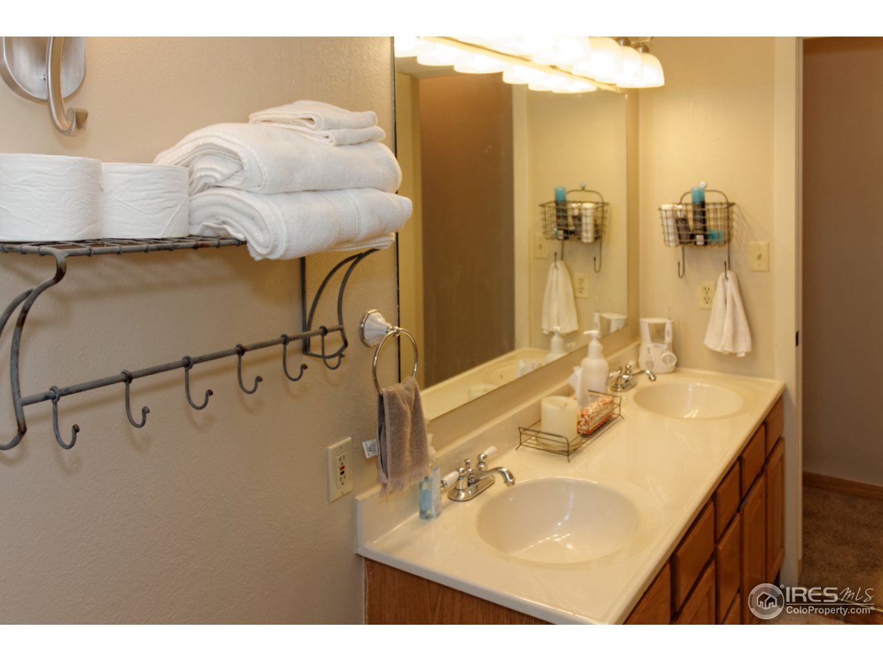 213 Bothun Road Berthoud, CO 80513 - Photo 25 of 40 Gallery Image 25