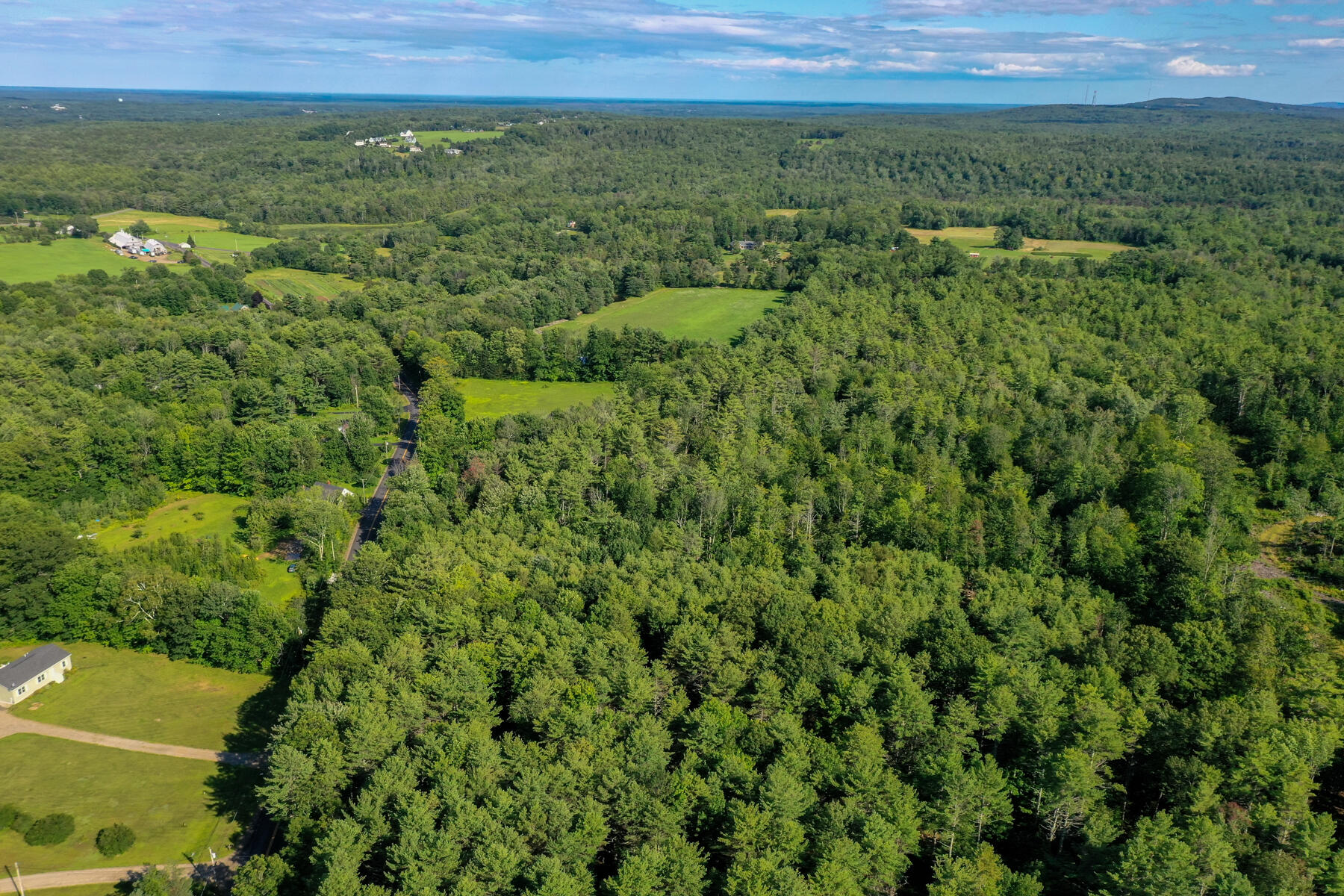 100 Sunset Road Springvale, ME 04083 - Photo 5 of 11 Pic#-3