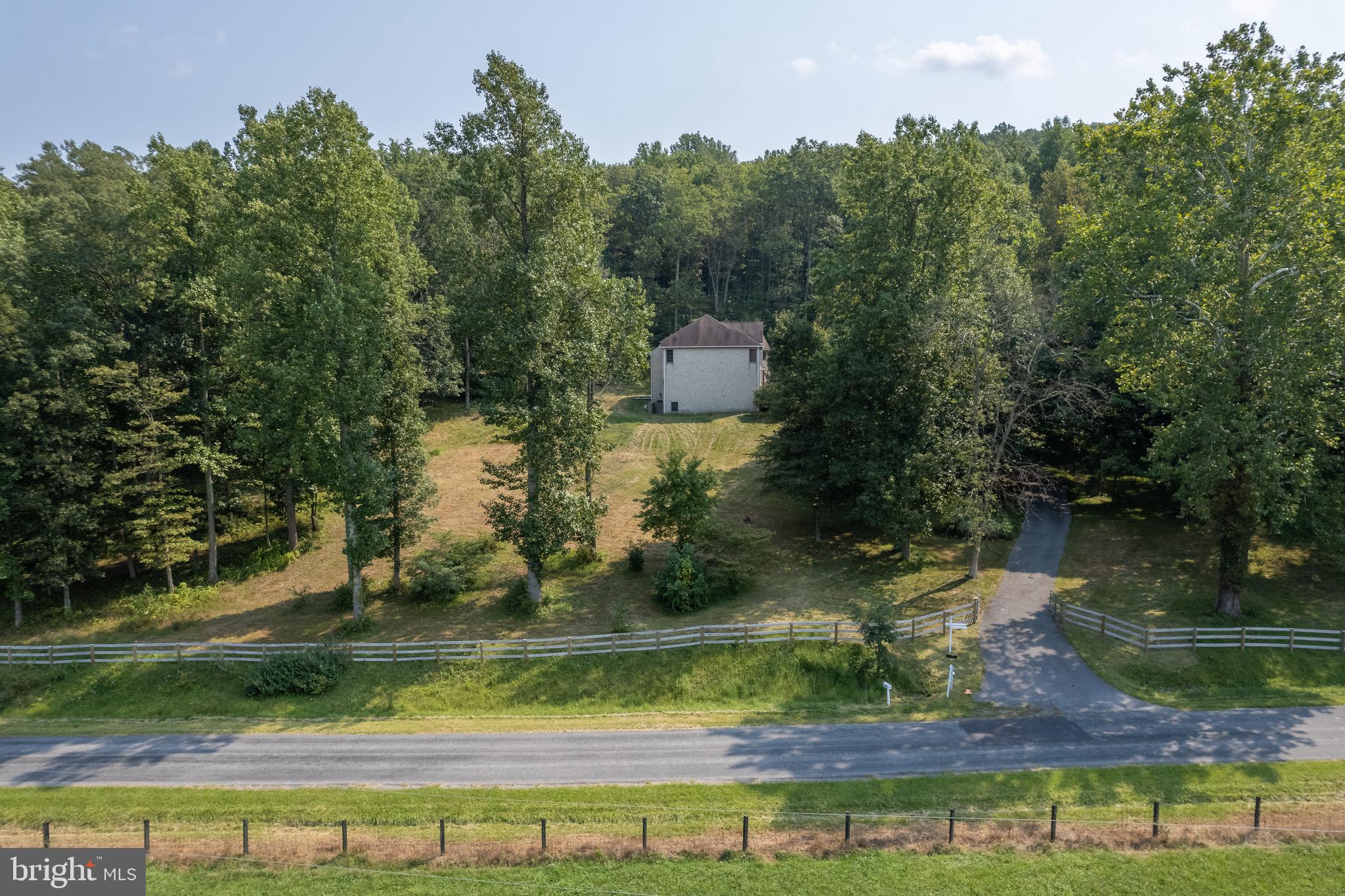 4675 Fiery Run Road Linden, VA 22642 - Photo 15 of 79 Gallery Image 15