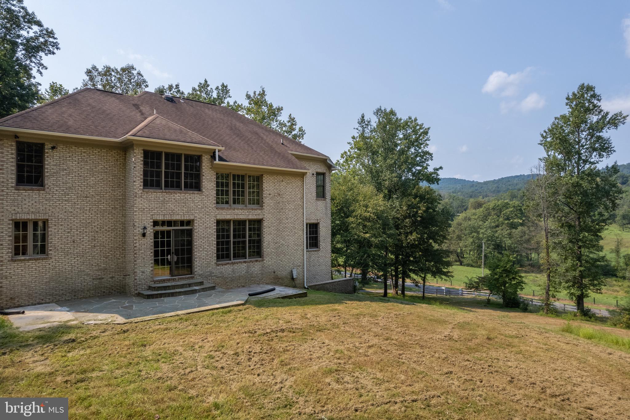 4675 Fiery Run Road Linden, VA 22642 - Photo 8 of 79 Gallery Image 8