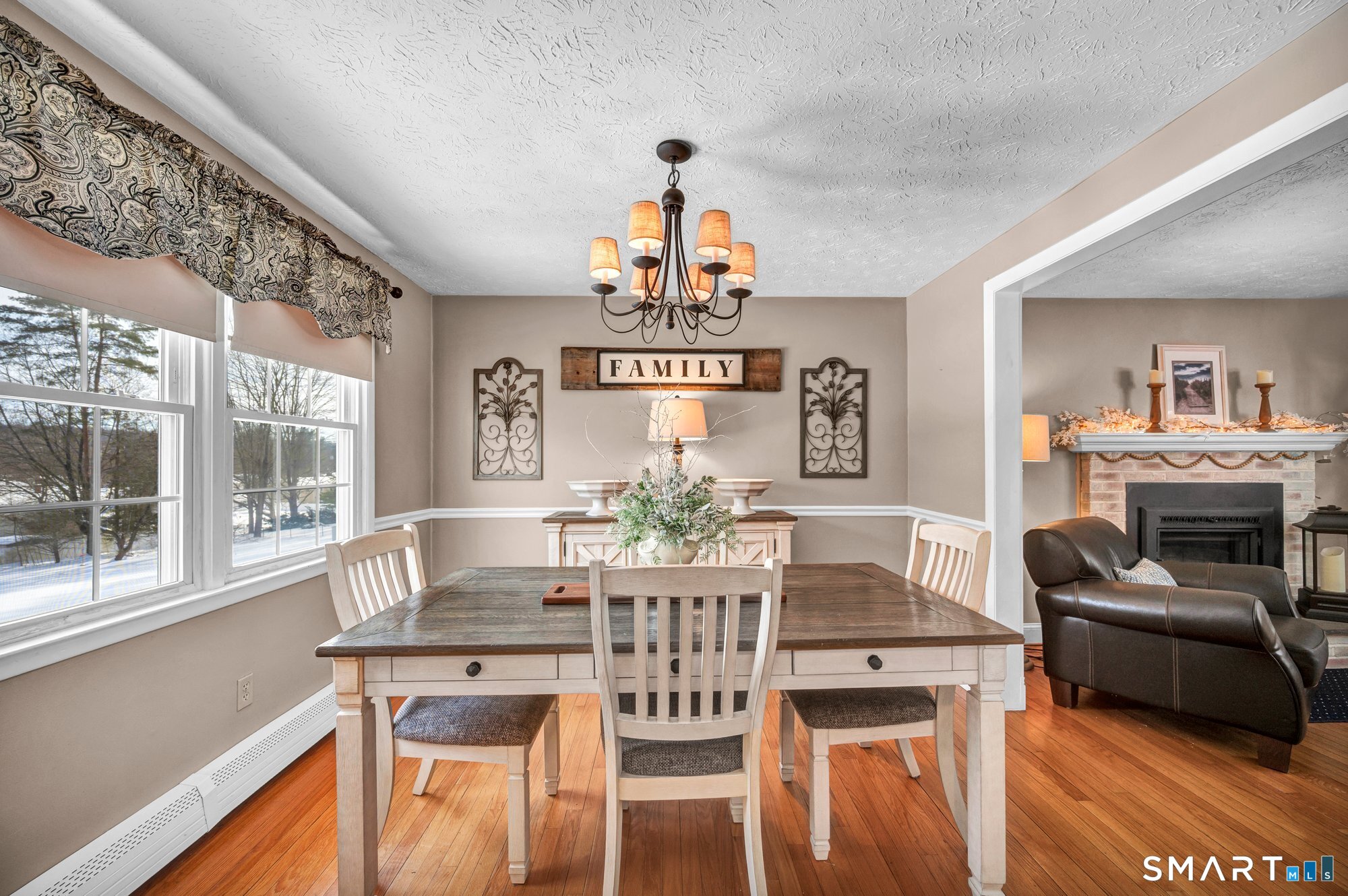 212 Old Stagecoach Road Meriden, CT 06450 - Photo 15 of 39