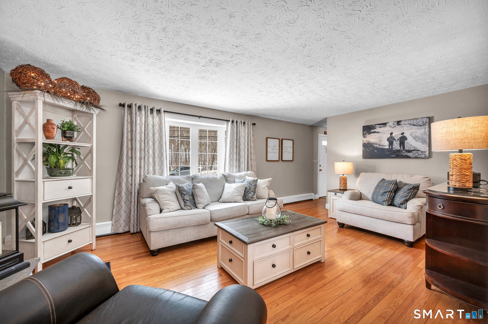 212 Old Stagecoach Road Meriden, CT 06450 - Photo 5 of 39