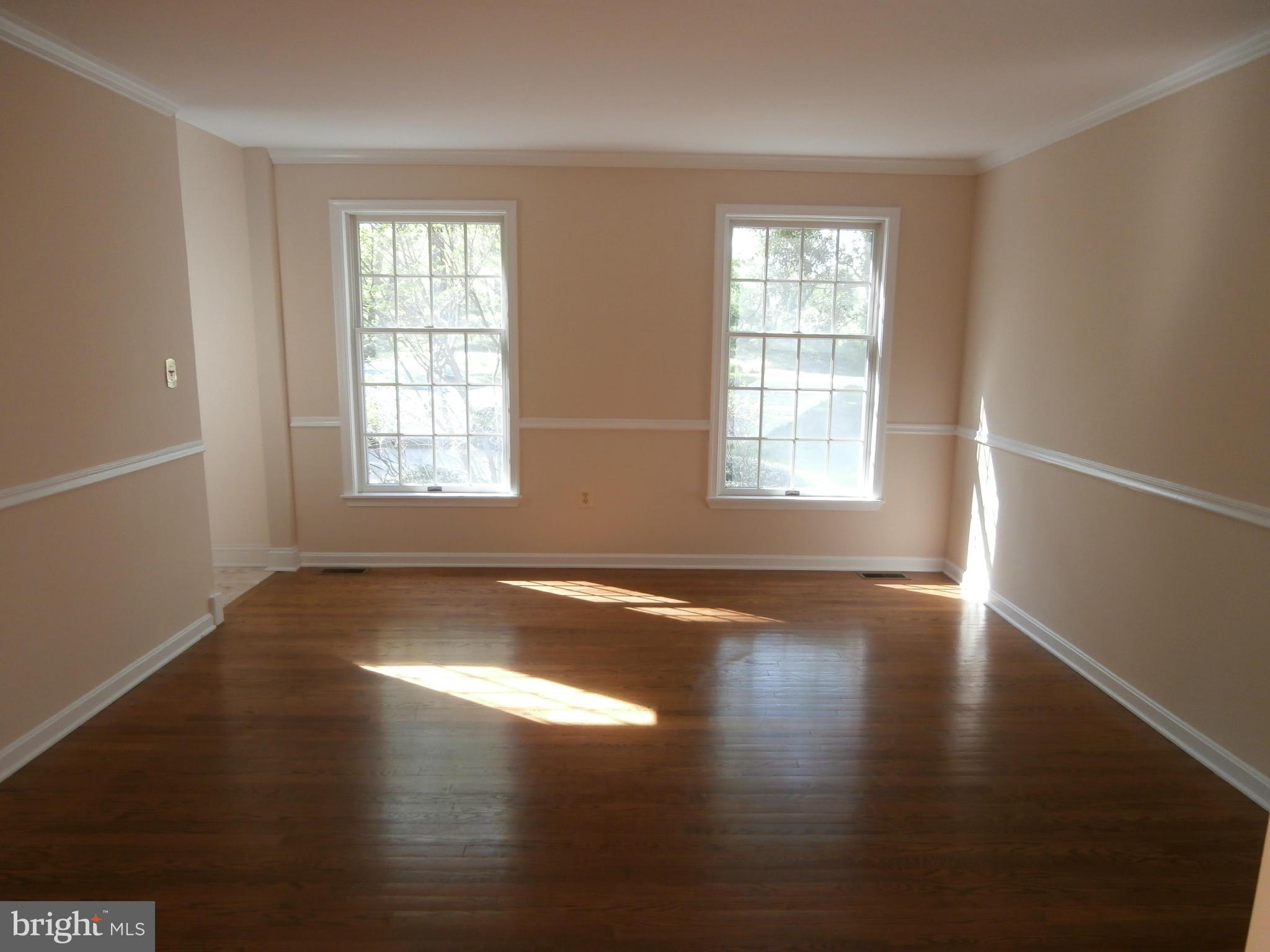 1703 Sinclair Road Gambrills, MD 21054 - Photo 15 of 26 Living Room