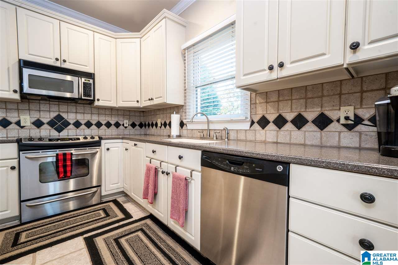 3640 Guyton Ridge Drive Birmingham, AL 35244 - Photo 12 of 44