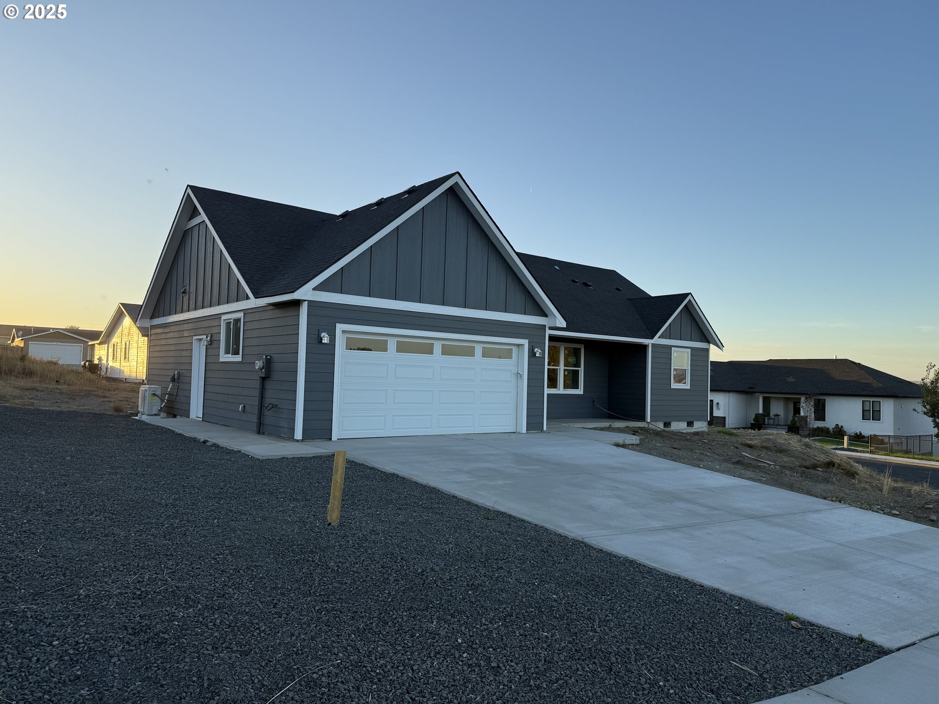 110 Truman Avenue Umatilla, OR 97882 - Photo 2 of 4 a view of house with street
