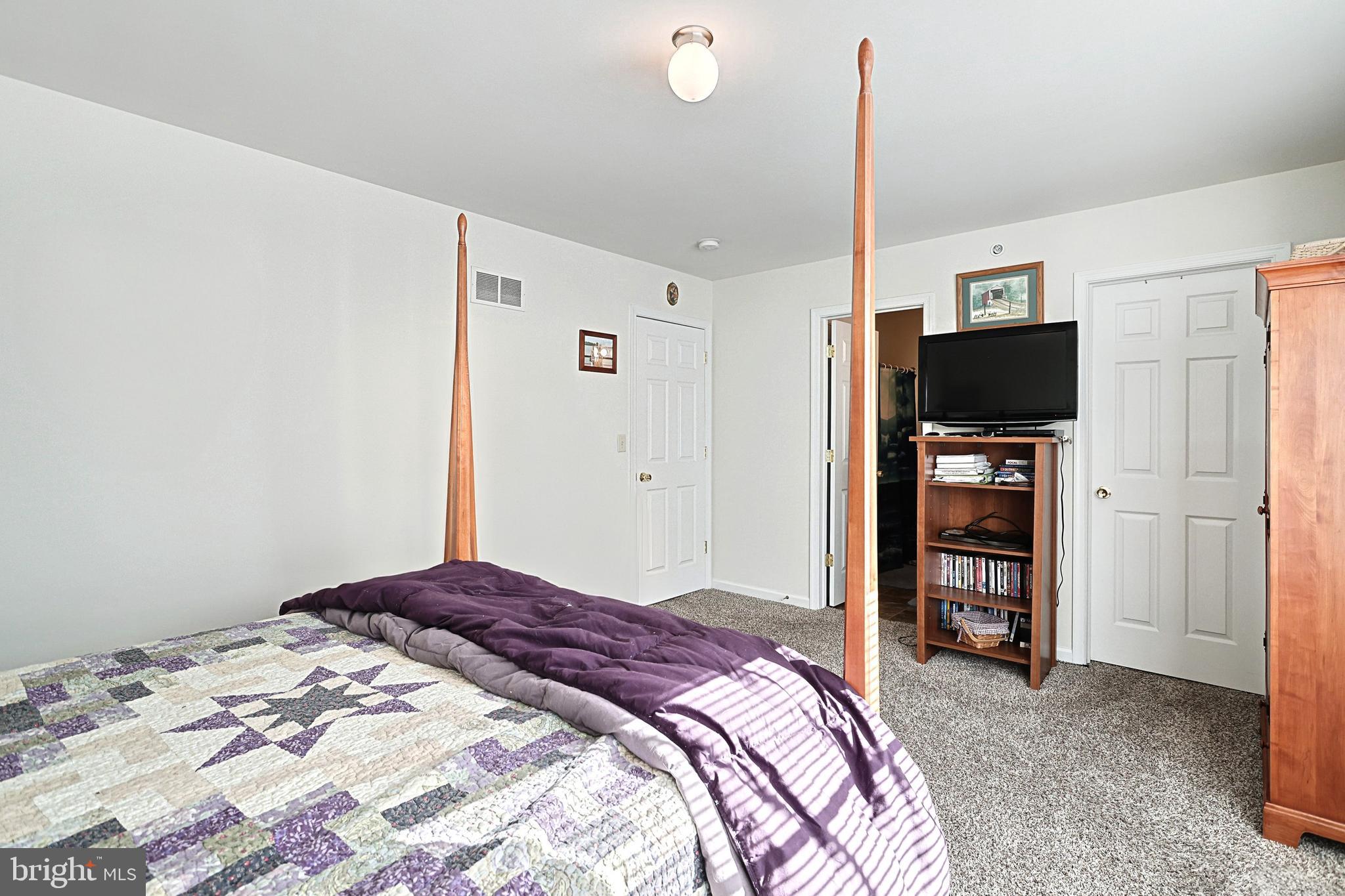 524 Marion Road, Unit 524 York, PA 17406 - Photo 20 of 31 Primary Bedroom