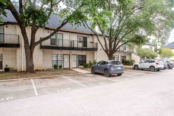 $429,000 | 1307 Kinney Avenue, Unit 108, Austin, TX 78704