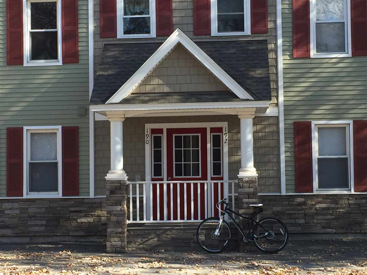 190 Second Street, Unit 2 Manchester, NH 03102 - Photo 2 of 38