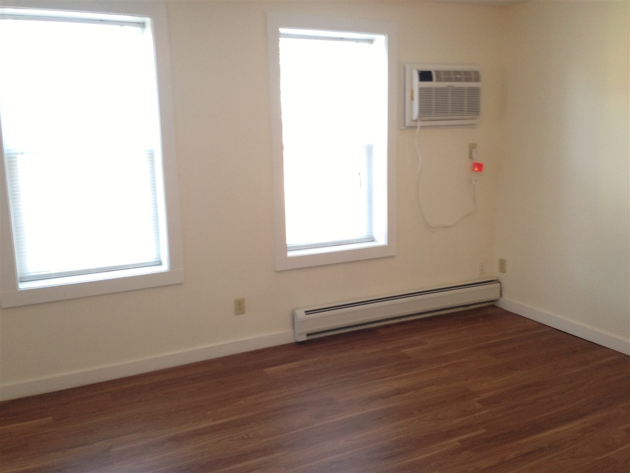 190 Second Street, Unit 2 Manchester, NH 03102 - Photo 18 of 38