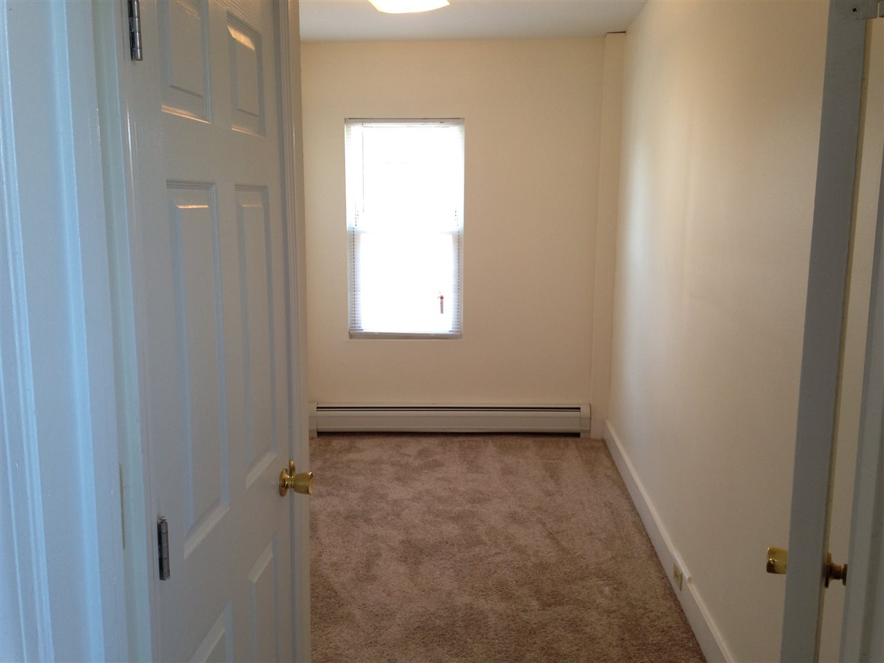 190 Second Street, Unit 2 Manchester, NH 03102 - Photo 29 of 38