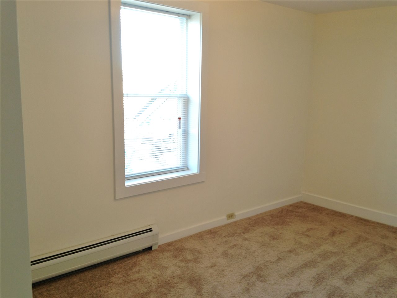 190 Second Street, Unit 2 Manchester, NH 03102 - Photo 31 of 38