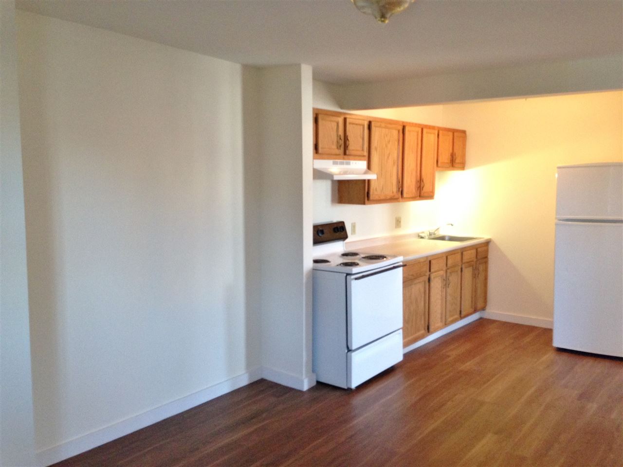 190 Second Street, Unit 2 Manchester, NH 03102 - Photo 9 of 38