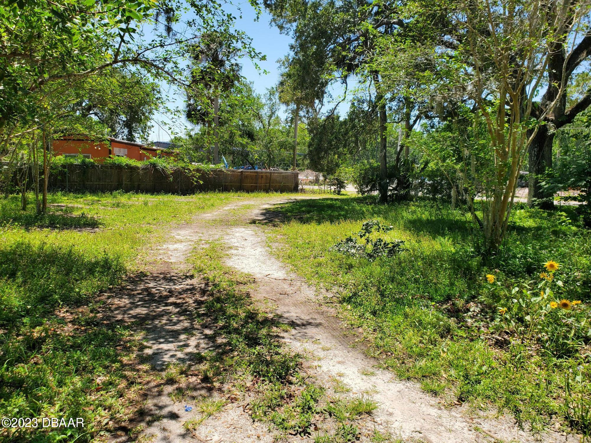 775 Parque Drive Holly Hill, FL 32174 - Photo 2 of 5 20230503_133012