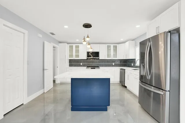 $5,000 | 8557 Windy Circle, Boynton Beach, FL 33472