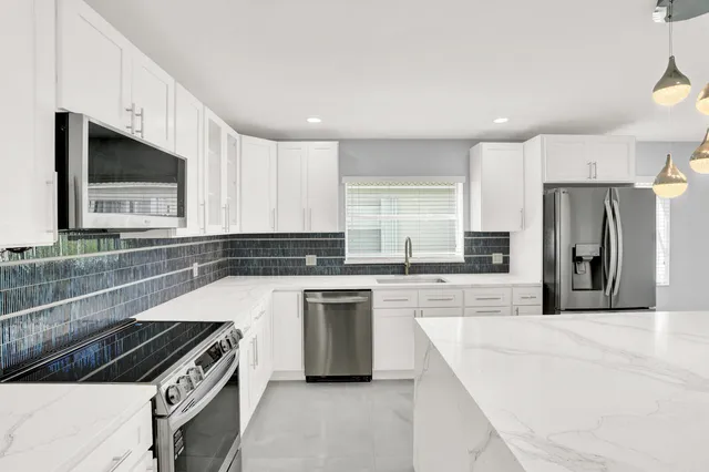 $5,000 | 8557 Windy Circle, Boynton Beach, FL 33472