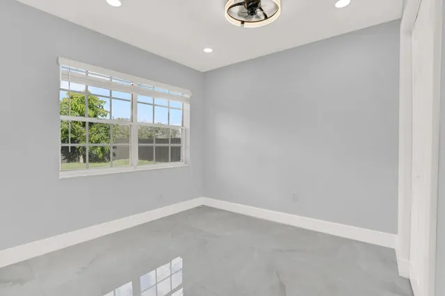$5,000 | 8557 Windy Circle, Boynton Beach, FL 33472