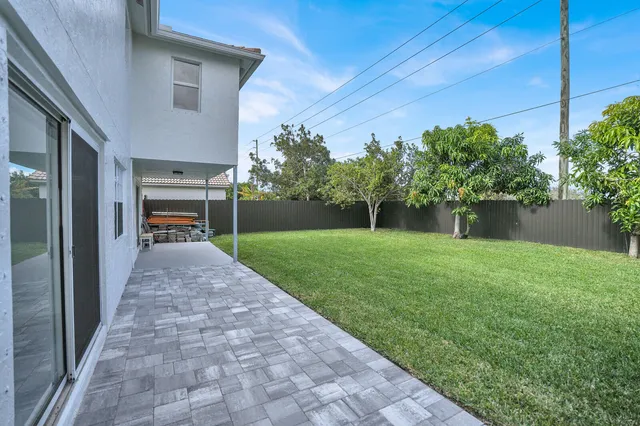 $5,000 | 8557 Windy Circle, Boynton Beach, FL 33472