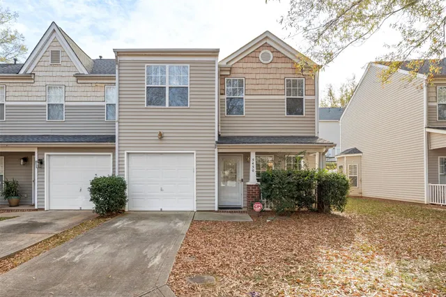 $290,000 | 5450 Franklin Springs Circle, Charlotte, NC 28217