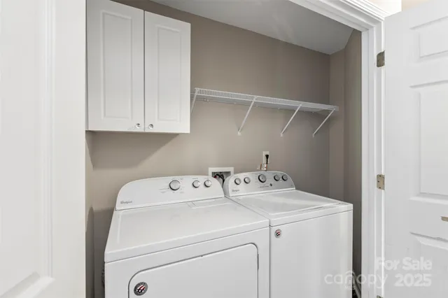 $290,000 | 5450 Franklin Springs Circle, Charlotte, NC 28217