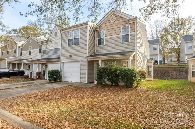 $290,000 | 5450 Franklin Springs Circle, Charlotte, NC 28217