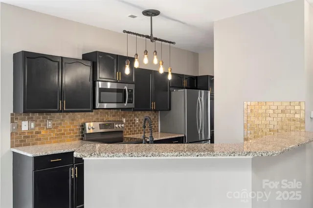 $290,000 | 5450 Franklin Springs Circle, Charlotte, NC 28217